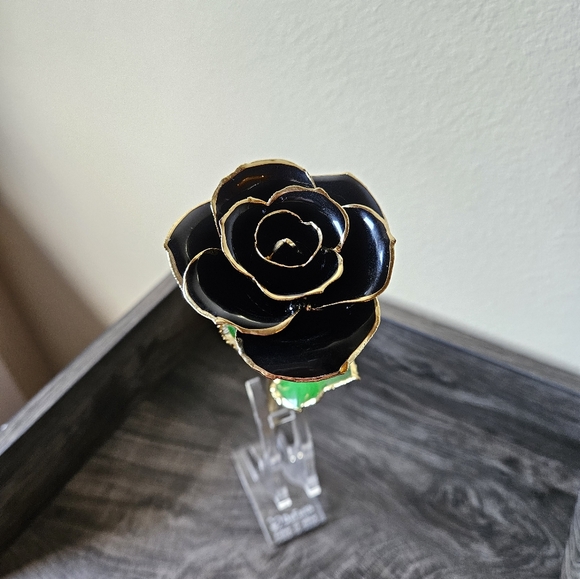 DeFaith real gold resin encapsulated black rose - Picture 3 of 5